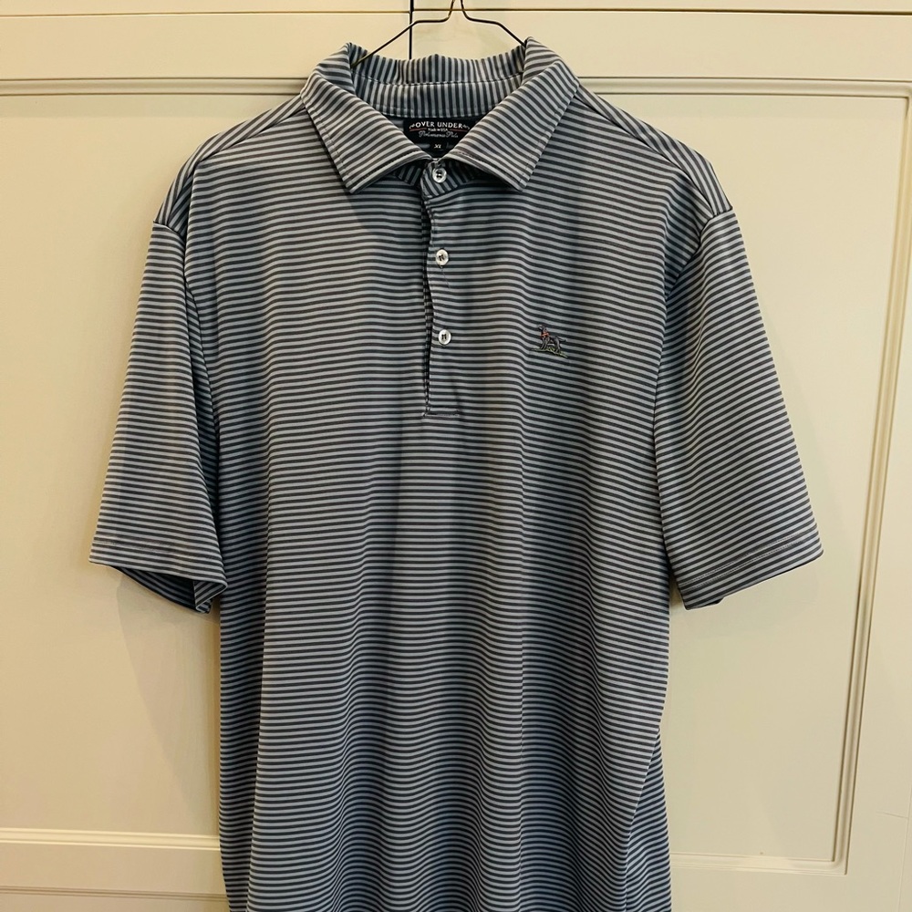 Men’s Over Under performance Polo.